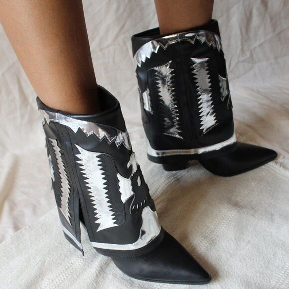 🆕️The Tabitha// Black western style boot - Picture 4 of 5